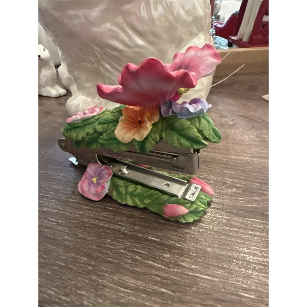 Butterflys And Flowers STAPLER 5